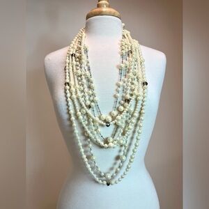 FAUX PEARL NECKLACE